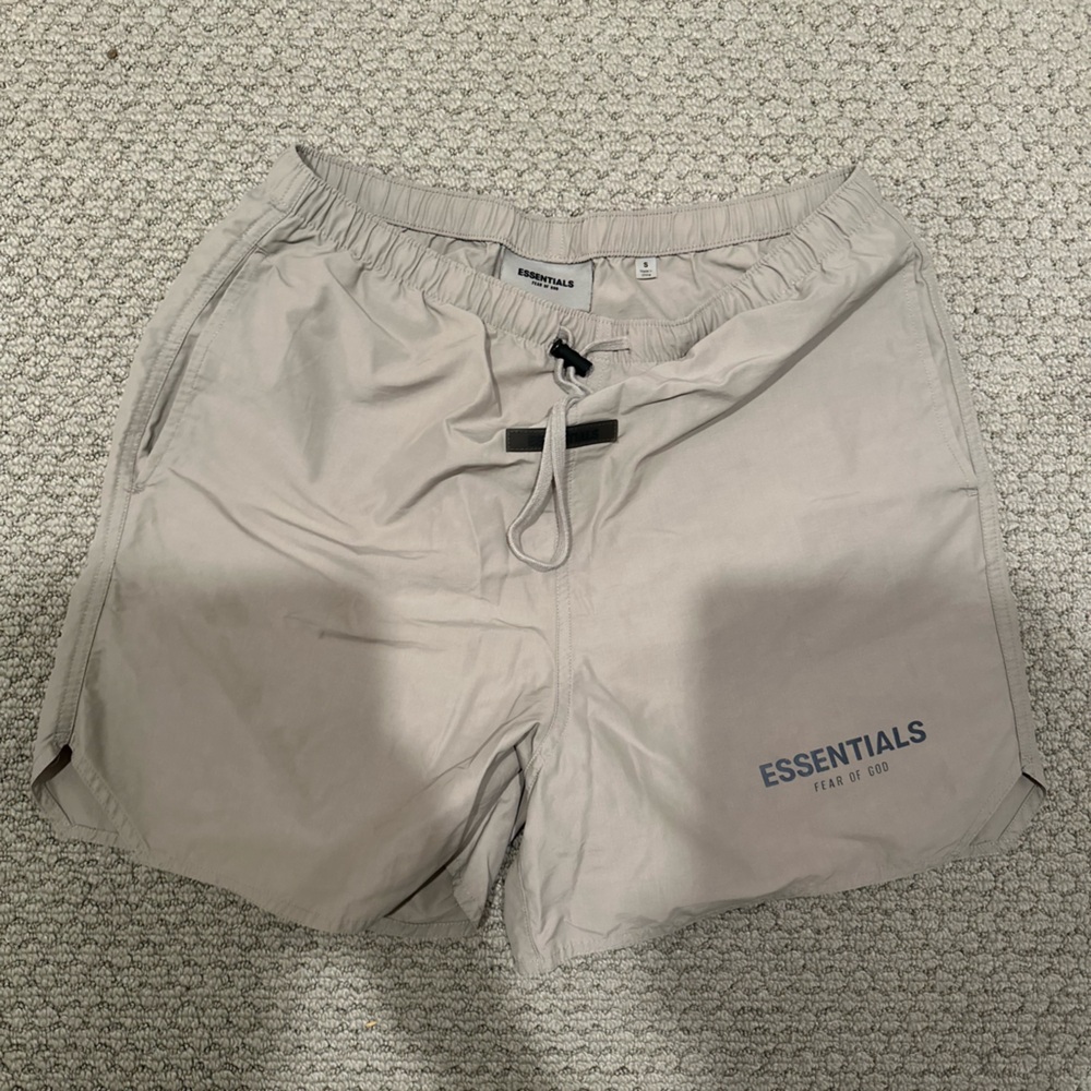 Mens Fear of God Essentials Volley Shorts Size Small